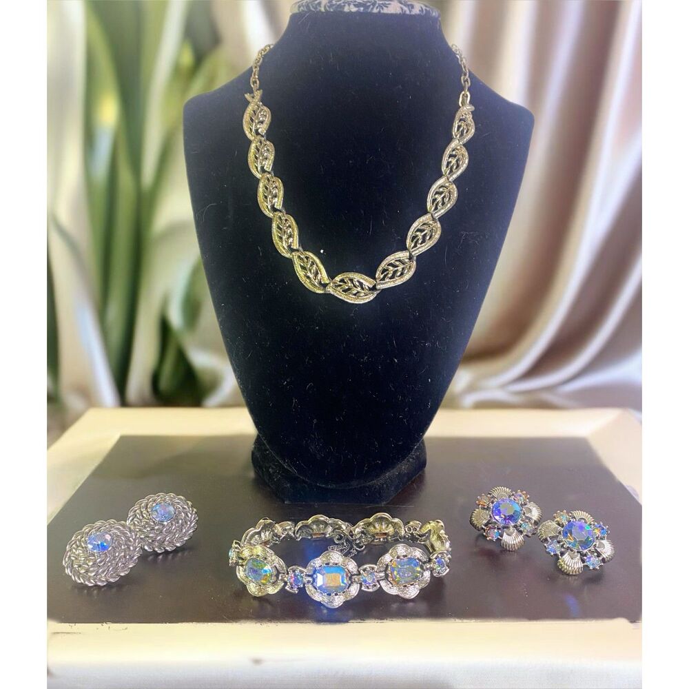 Vintage Coro Aurora Borealis Jewelry Set –Necklace, Bracelet, Clip-On Earrings